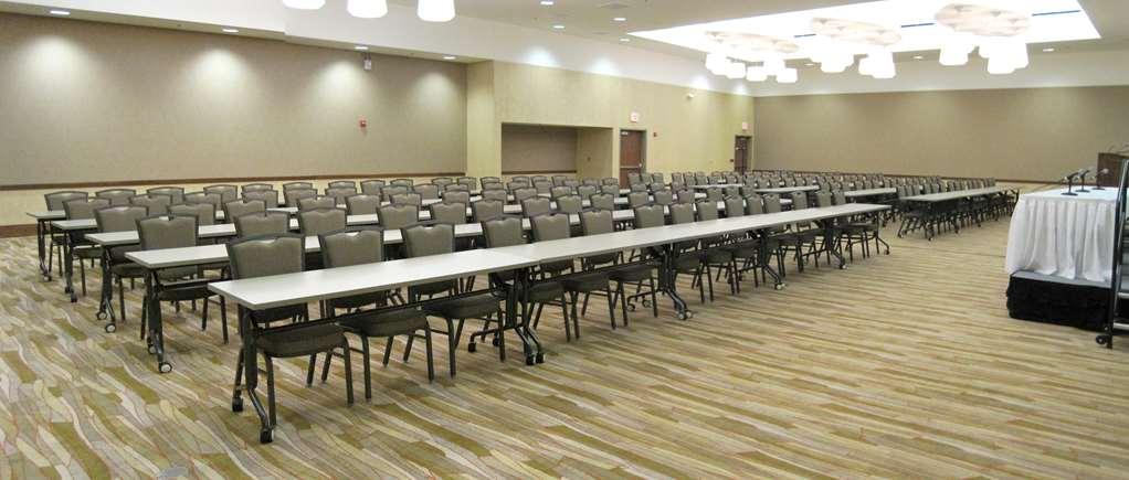 I Hotel And Illinois Conference Center - Champaign Servicios foto