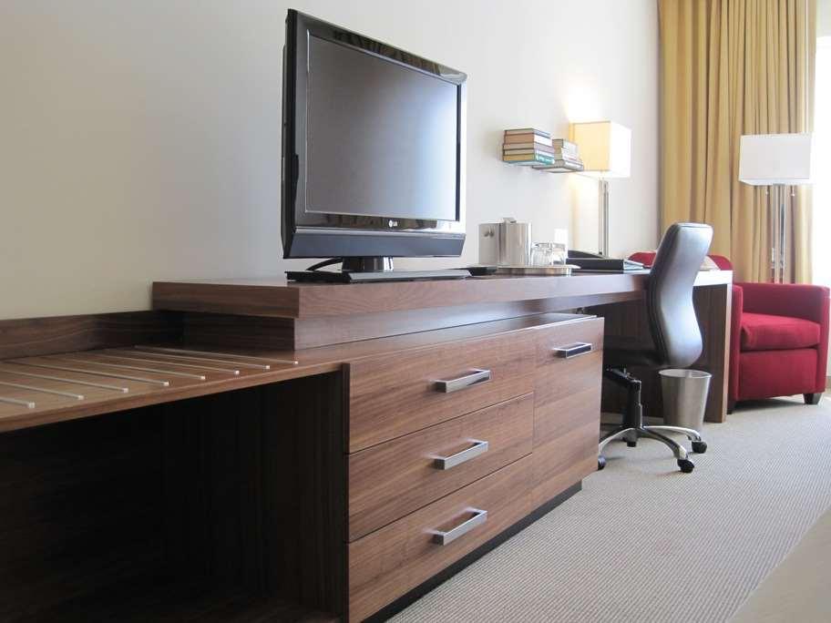 I Hotel And Illinois Conference Center - Champaign Habitación foto