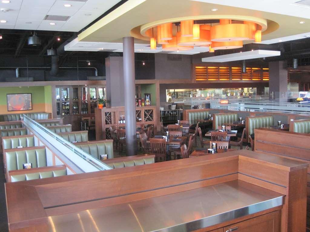 I Hotel And Illinois Conference Center - Champaign Restaurante foto